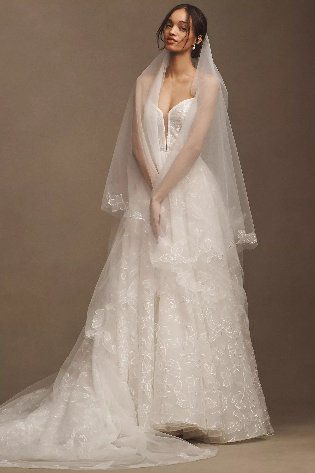 Jenny Yoo Emerson Floral Appliqué Cathedral Veil | Anthropologie (US)