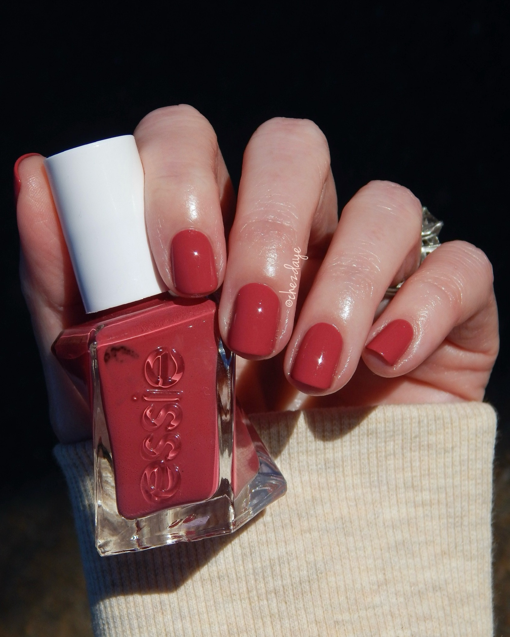 A juicy raspberry crème with a flawless formula! 🫶 ‣ NOTE: This line, though called gel couture, is NOT gel. It requires no light to cure and removes easily. 

• diy nails • sweater • autumn • plaid • denim • cozy • jeans • boots • fall dress • suede •  

 

#LTKBeauty #LTKFindsUnder50 #LTKStyleTip
