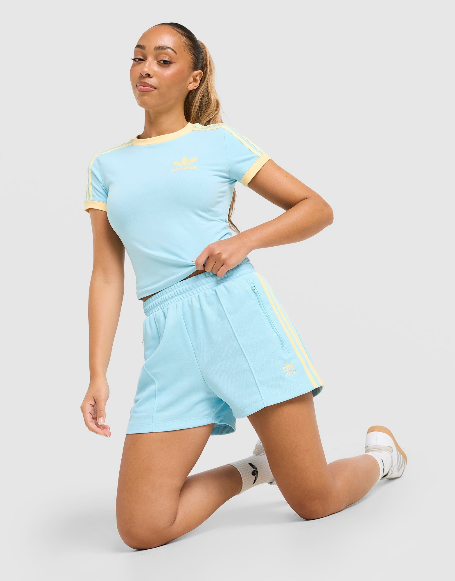 Blue adidas Originals Classic Shorts | JD Sports UK | JD Sports (UK)