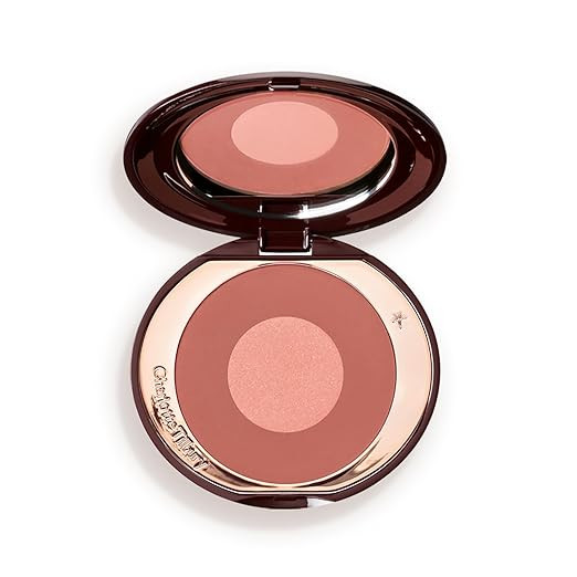 Charlotte Tilbury Cheek to Chic Powder Blush - Two-Tone Cheek Makeup with a Radiant, Luminous Fin... | Amazon (US)