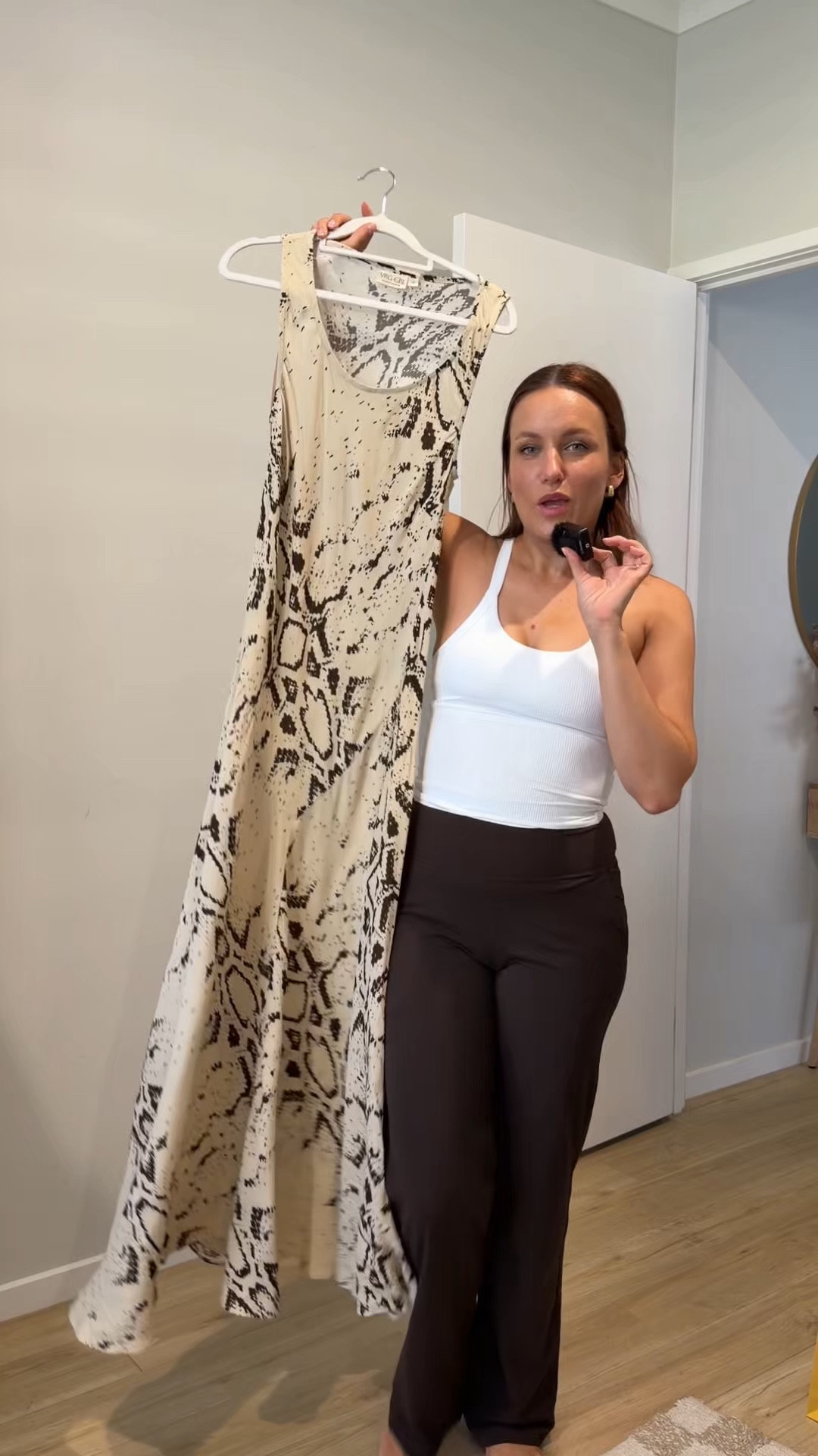 I wear size 8 in the dress

Cute dressy winter outfit idea!! 

#LTKdresses #LTKaustralia #LTKautumn