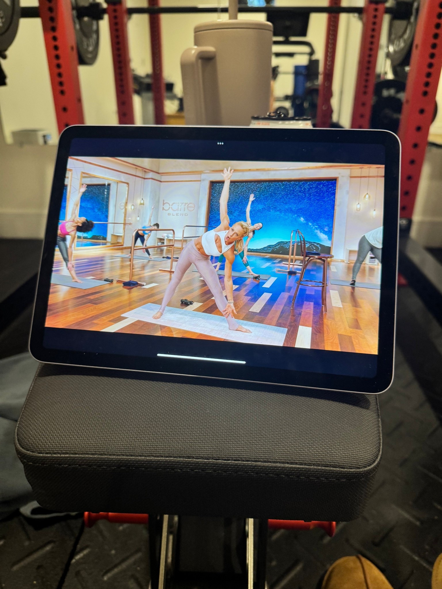 My favorite workouts that have gotten me in the best shape of my life 


#LTKPetite #LTKBeauty #LTKActive