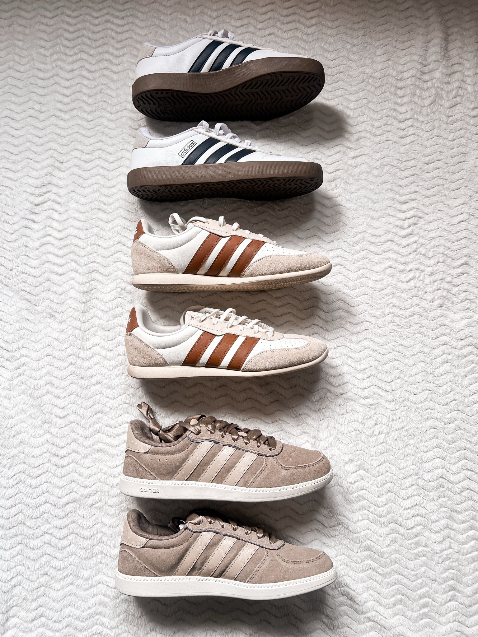 I’m loving the different looks in sneakers from @adidas. Trying not to over do it 😁

#LTKOver40