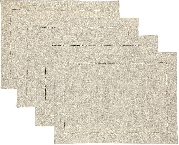 Solino Home Natural Linen Placemats Set of 4 – 100% Pure Linen Cloth Placemats 19" L x 14" W In... | Amazon (US)