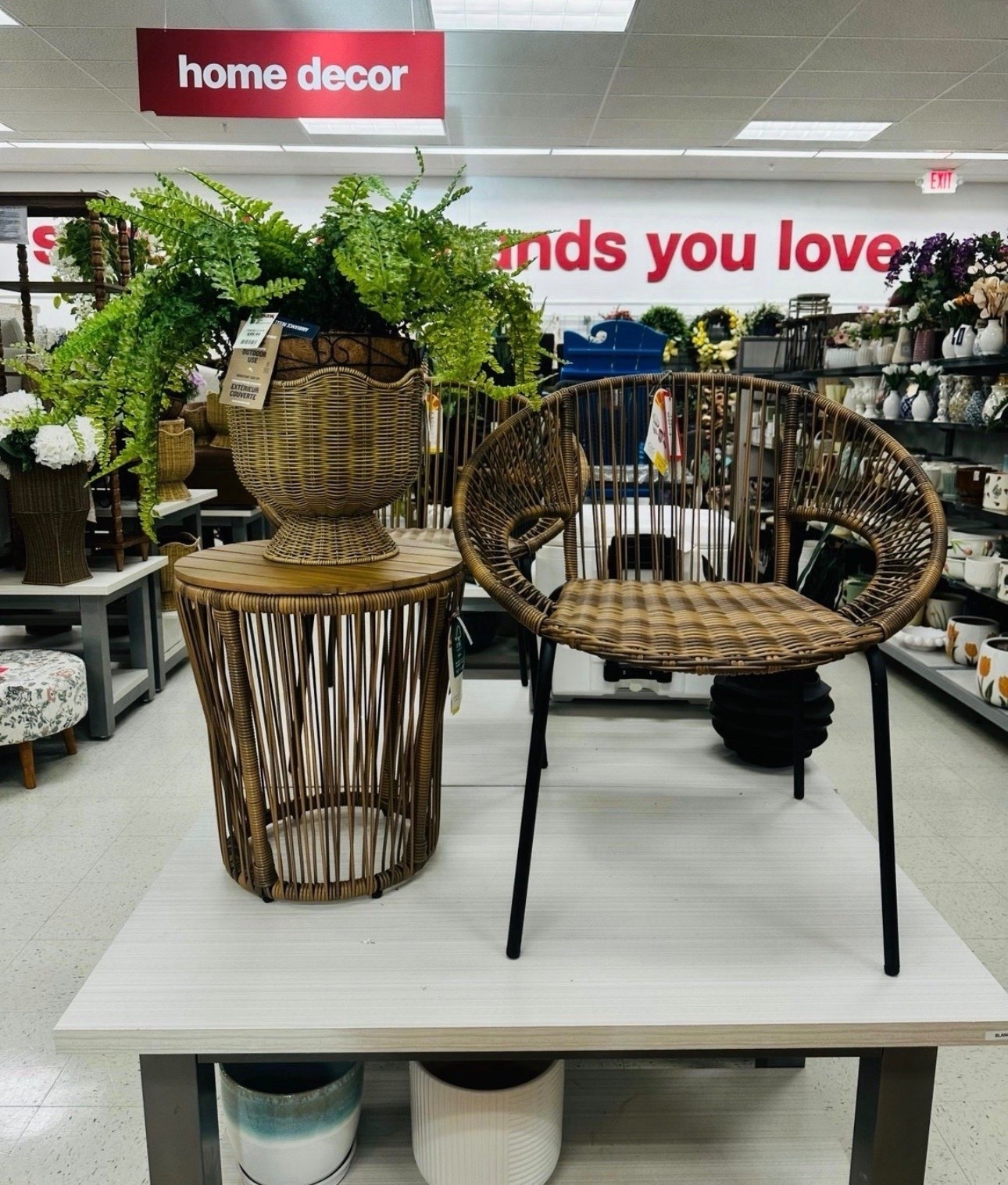 Outdoor setup but make it cute 😍
This would be perfect for morning coffee or soft life evenings ☕✨

#LTKHome