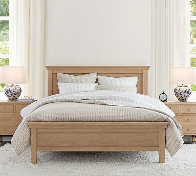 Farmhouse Platform Bed | Pottery Barn (US)