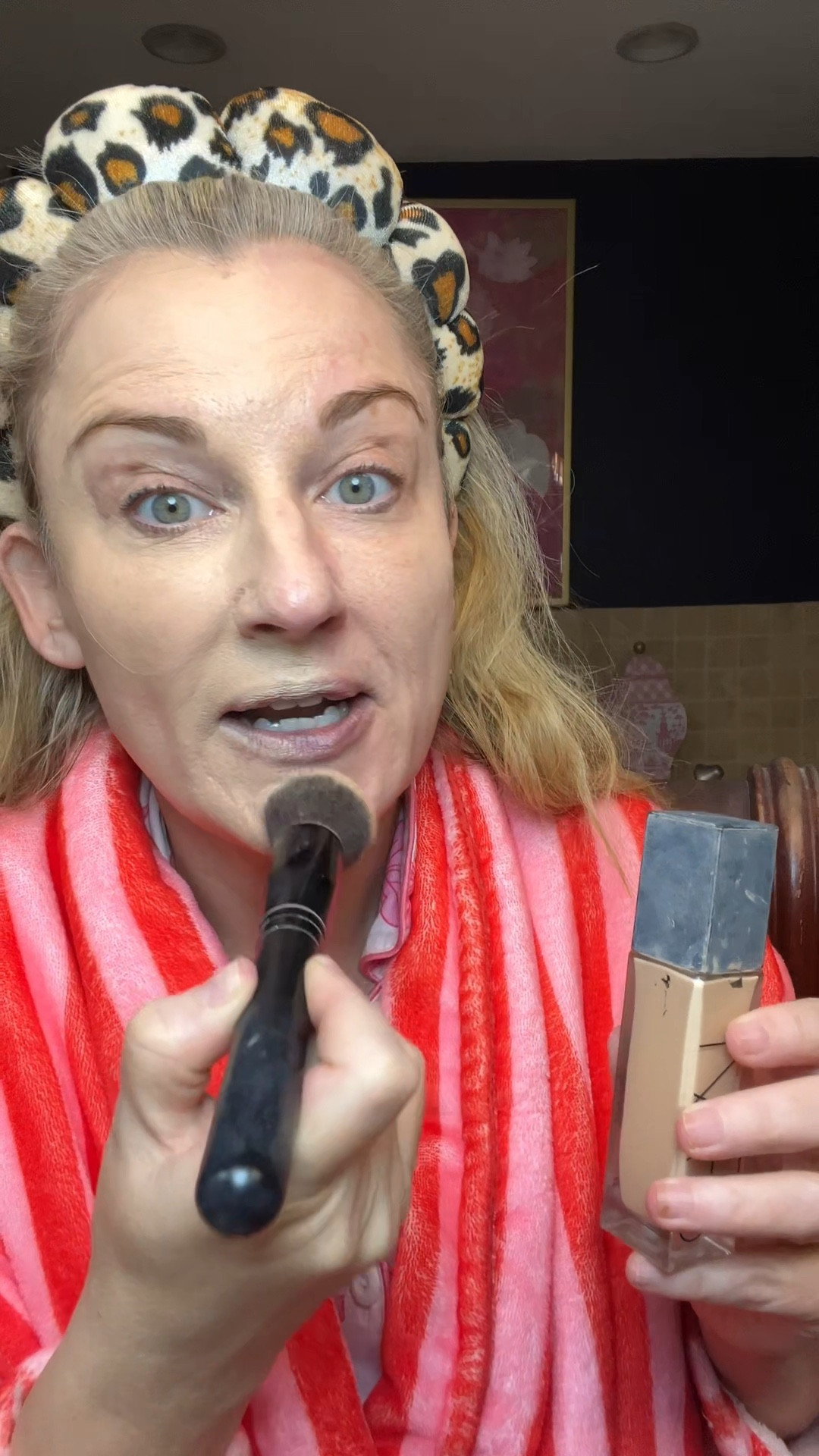 Full coverage foundation great for my nature skin 

#LTKBeauty #LTKOver40 #LTKgrwm