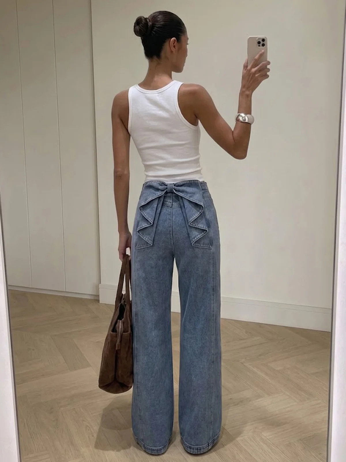 Bow Back High-Waist Wide-Leg Jeans | Commense