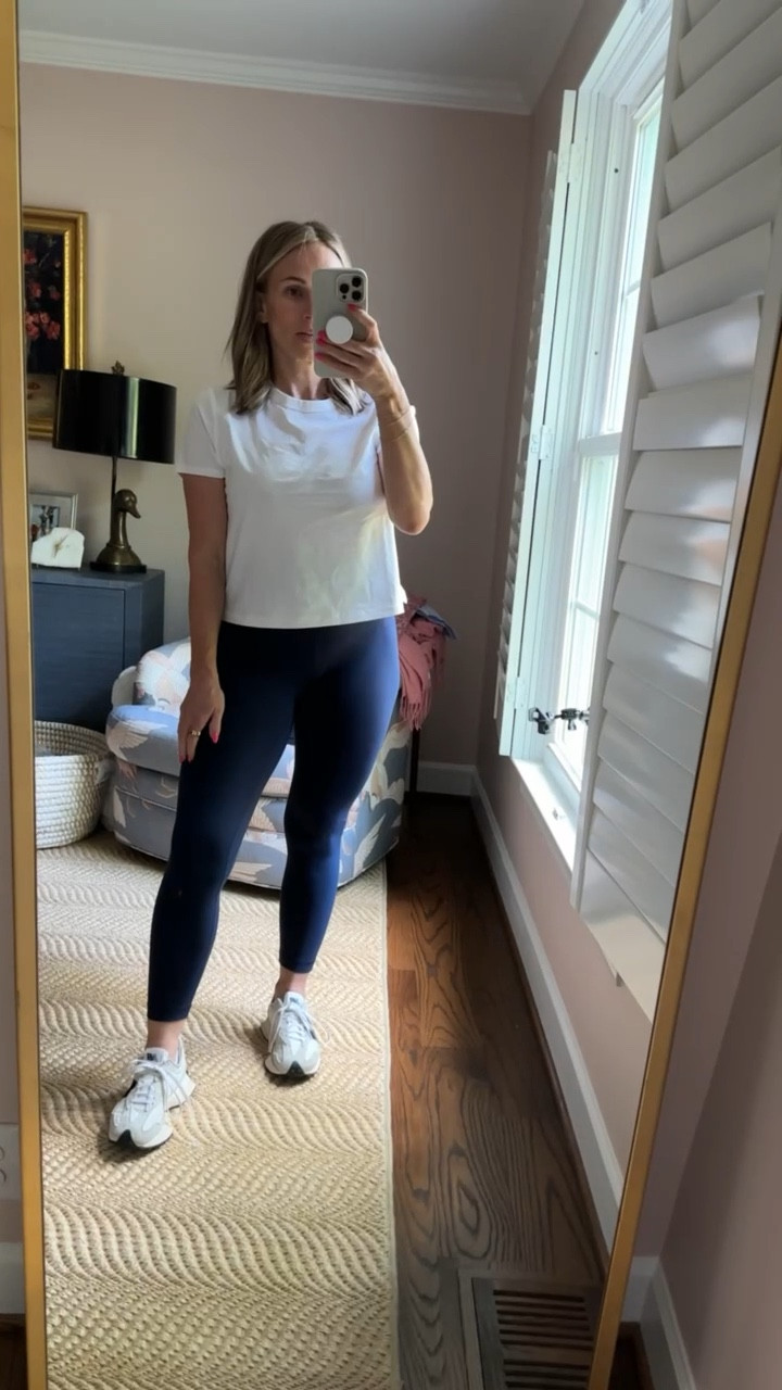 Amazon workout gear— size medium in the top, size small leggings. 

#LTKSeasonal #LTKFitness #LTKStyleTip