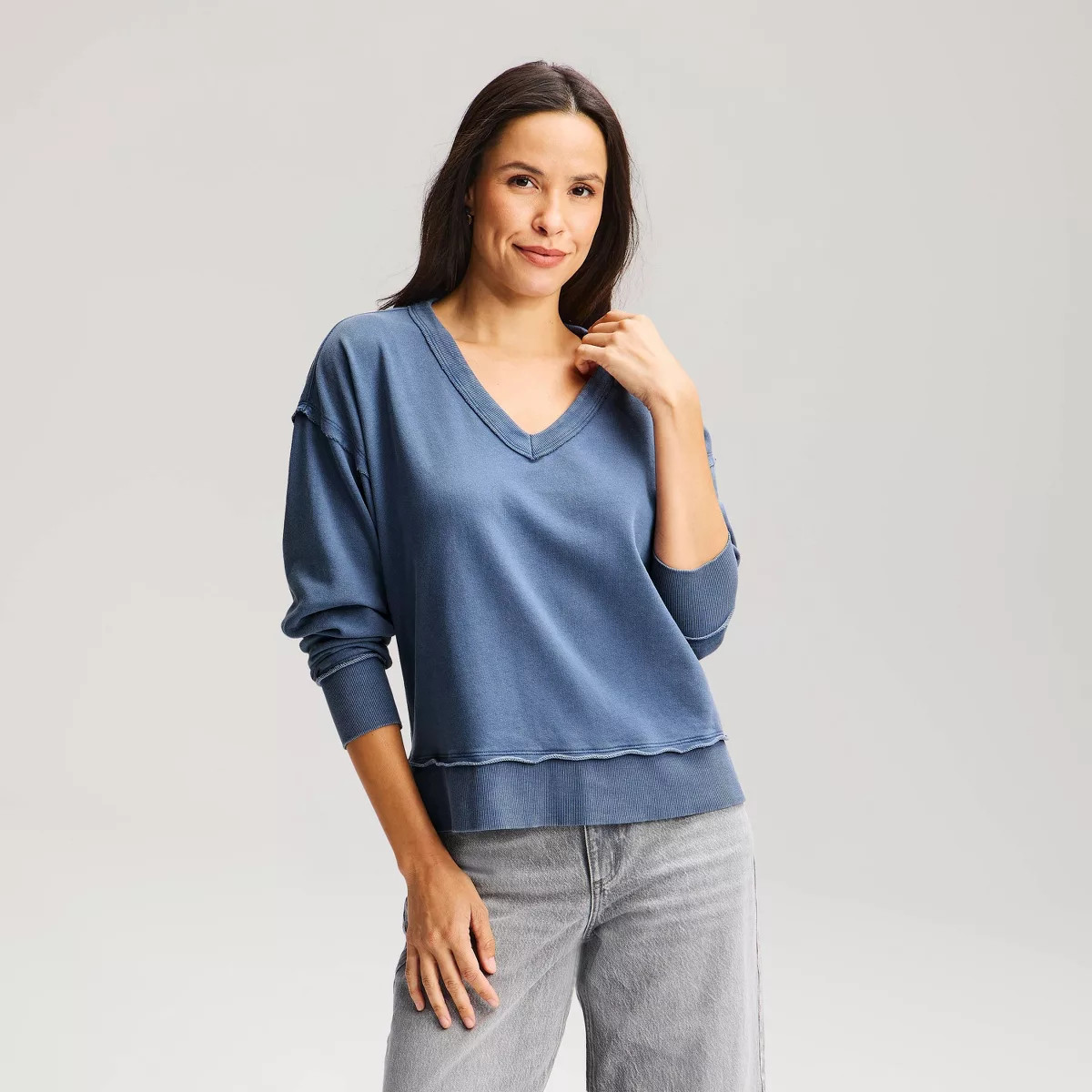 Women's V-Neck Sweatshirt - Universal Thread™ Navy Blue L | Target