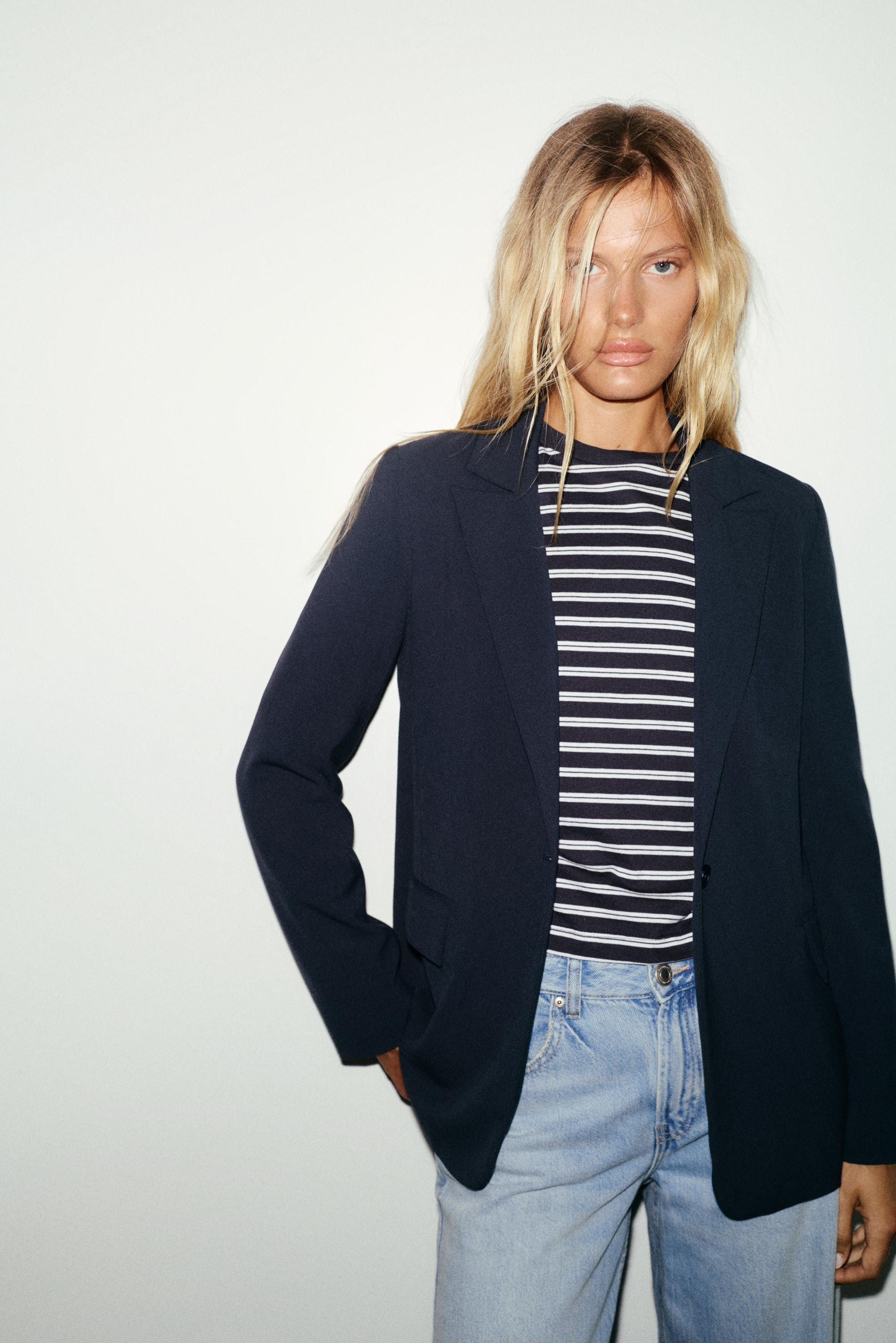 Basic blazer | PULL and BEAR UK