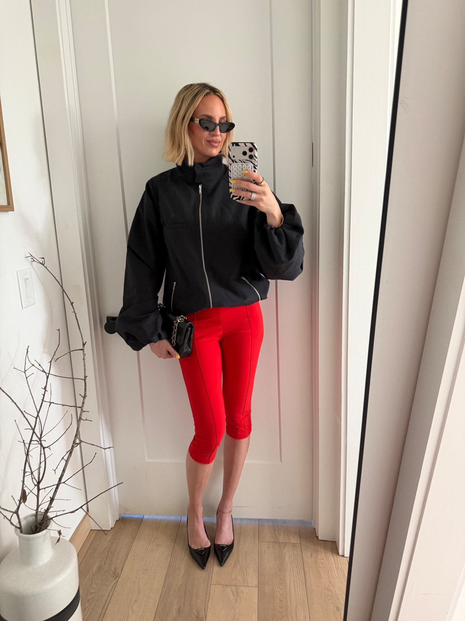 Only one more size left in this windbreaker! I’m wearing a medium, but I definitely could have done a small. It’s already oversized. ￼

#LTKootd #LTKgrwm #LTKdayinmylife