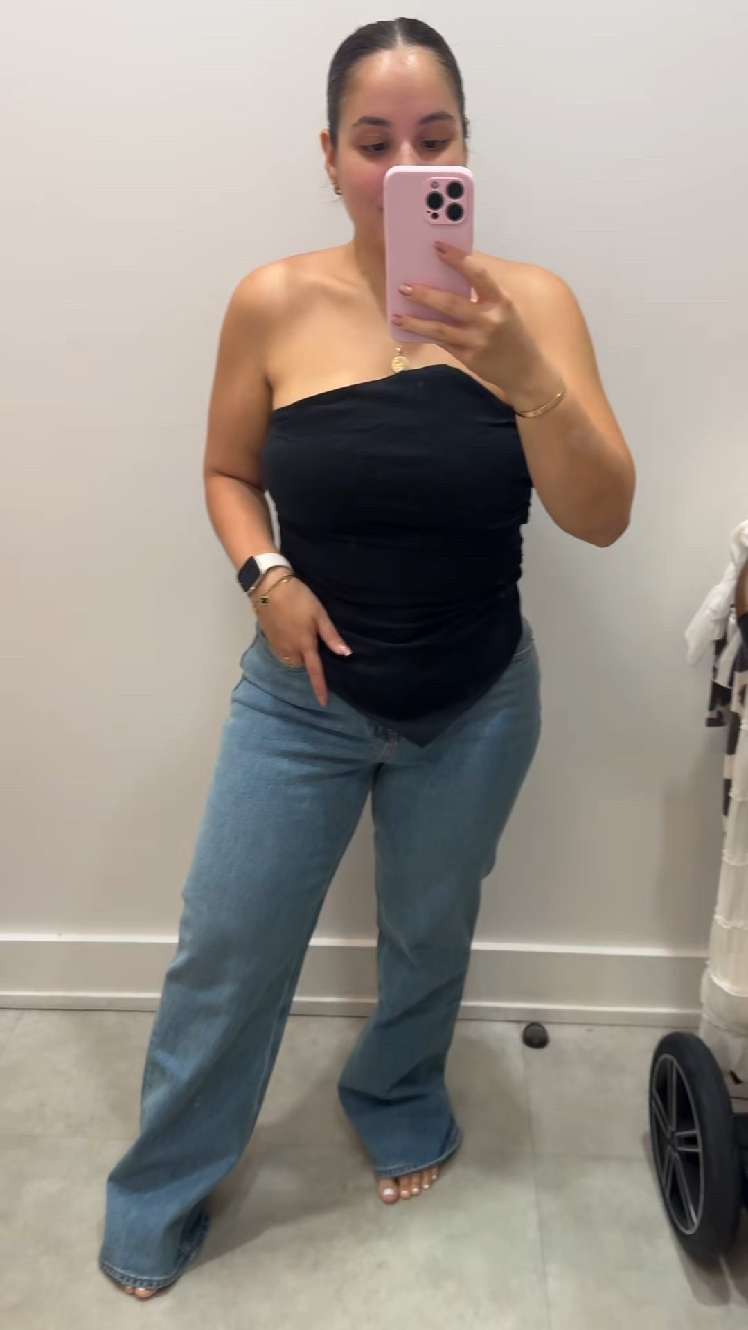 Abercrombie denim sale! SO GOOD!!

#LTKMidsize #LTKStyleTip #LTKFindsUnder100