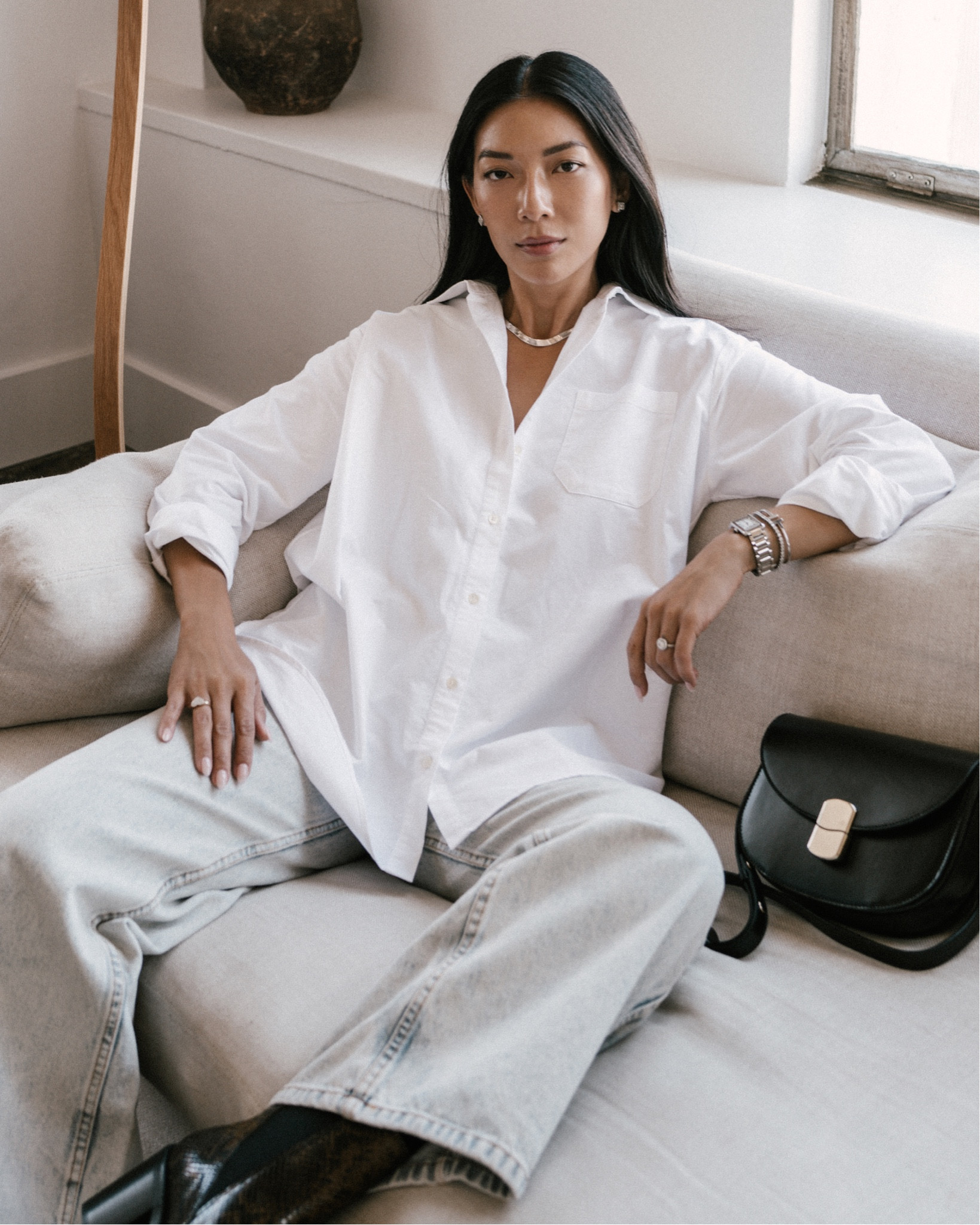 the perfect wardrobe and now the new perfect leather bag: hello Claude 🤍 #sezane #sezanelovers #casualoutfit #minimalist 

#LTKitbag #LTKFind #LTKstyletip