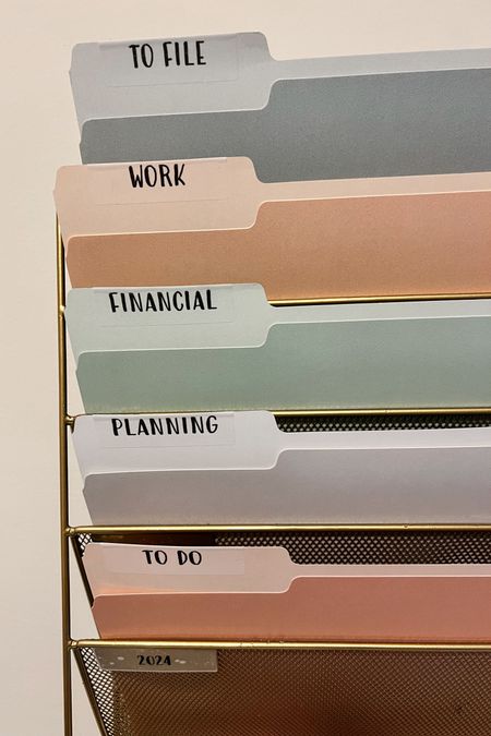 Home office essentials 📁

Hanging file organizer, file folders, work from home, label maker, Amazon finds, Amazon essentials, gold home office, office storage, home organization 

#LTKhome #LTKfamily #LTKU