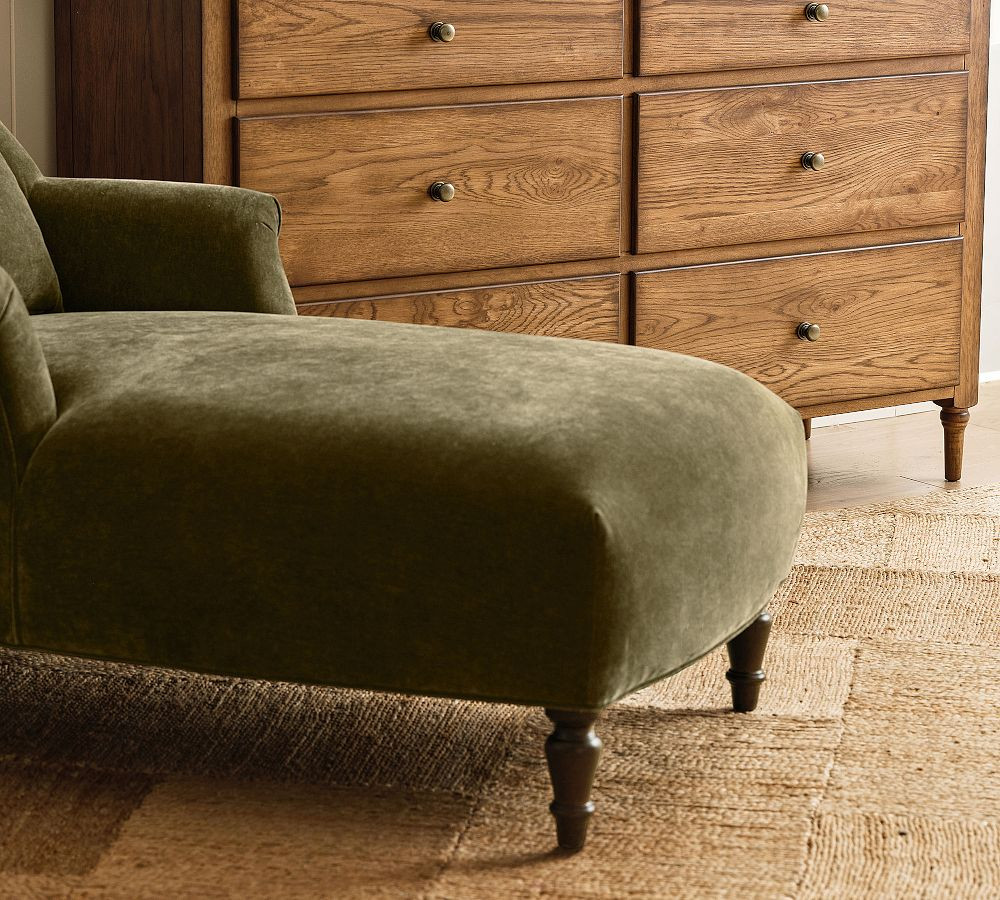 Penelope Chaise