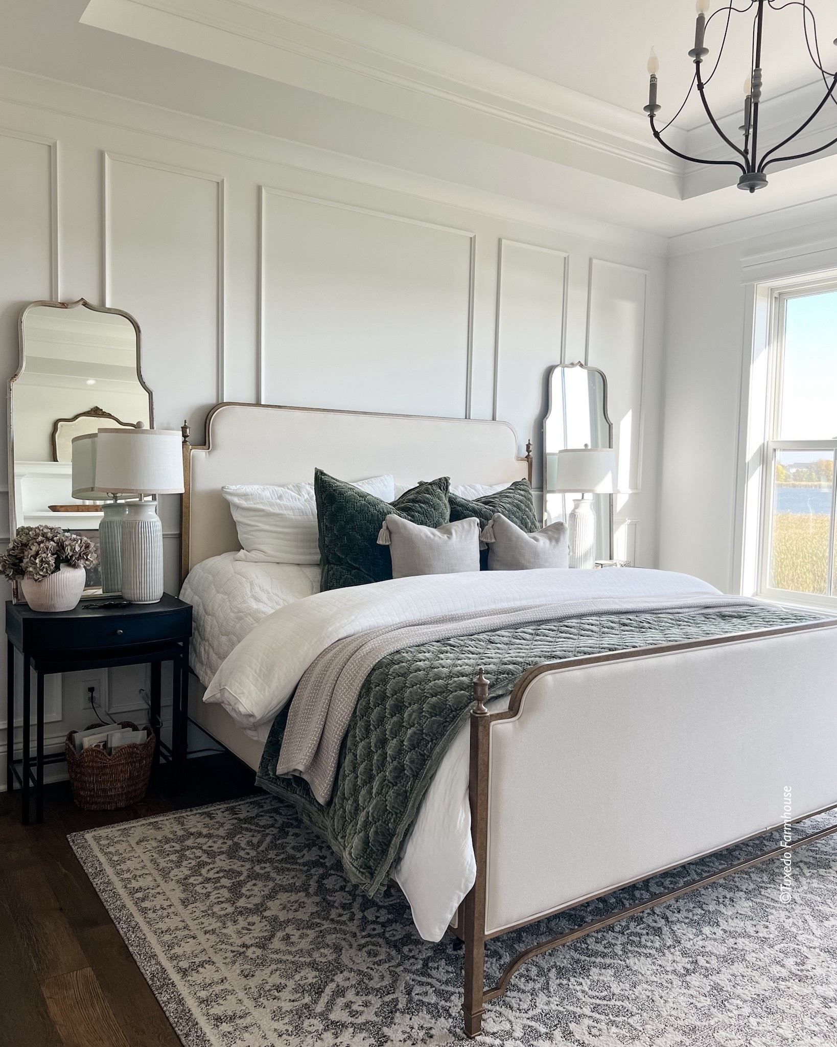 Velvet bedding is a great option for the winter months. I love this green, but it is available in other colors as well  It is so cozy that you won't want to leave.

Seasonal, home decor, bedding, mirrors, blankets, pillows, quilts, rugs, lighting. 

 

#LTKSeasonal #LTKFindsUnder100 #LTKHome