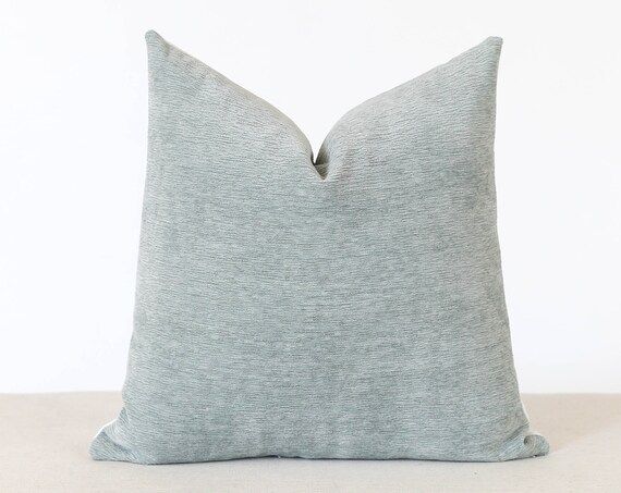 Sage Throw Pillow, Green Pillow Cover, Textured Velvet Pillow Cover, Pillow Covers 18x18, Designe... | Etsy (UK)