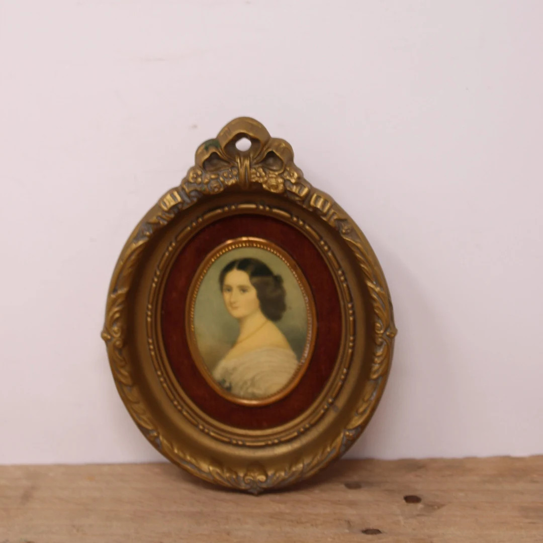 Vintage Cameo Creations - Comtesse Louisa Cercle - by F. X. Winterhalter | Etsy (US)