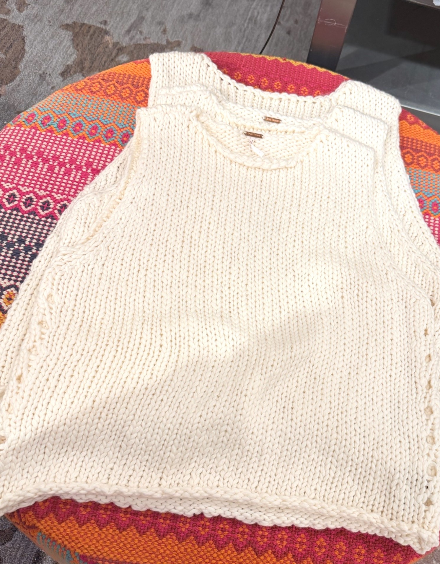 Sleeveless sweater under $100! 
Summer sweater

#LTKSeasonal