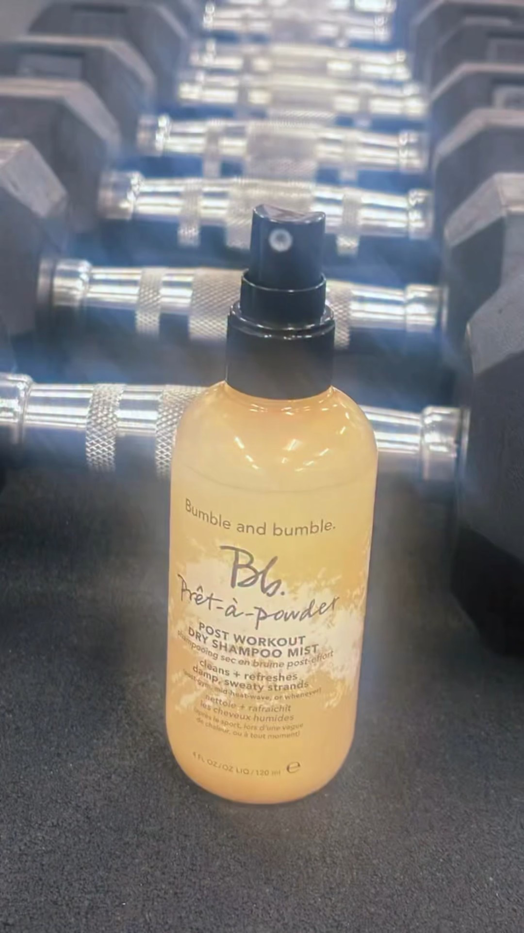 I go to the gym almost daily but definitely dont want to wash my hair daily.  I have found a great solution - @bumbleandbumble  Prêt-à-powder Post Workout Dry Shampoo Hair Mist. 

💦 formulated specifically to clean and refresh sweaty strands
💦 absorbs oils and helps to eliminate odor
💦 I love that it is non-aerosol 
💦 the scent is light but has notes of fresh clementine, wild hyacinth, and sandalwood.
💦 I love that it does not leave a powdery residue like some other dry shampoo I have used. 
💦 Easy to use spray 

#postworkout #giftedbybumbleandbumble #bumbleandbumblehair #dryshampoo