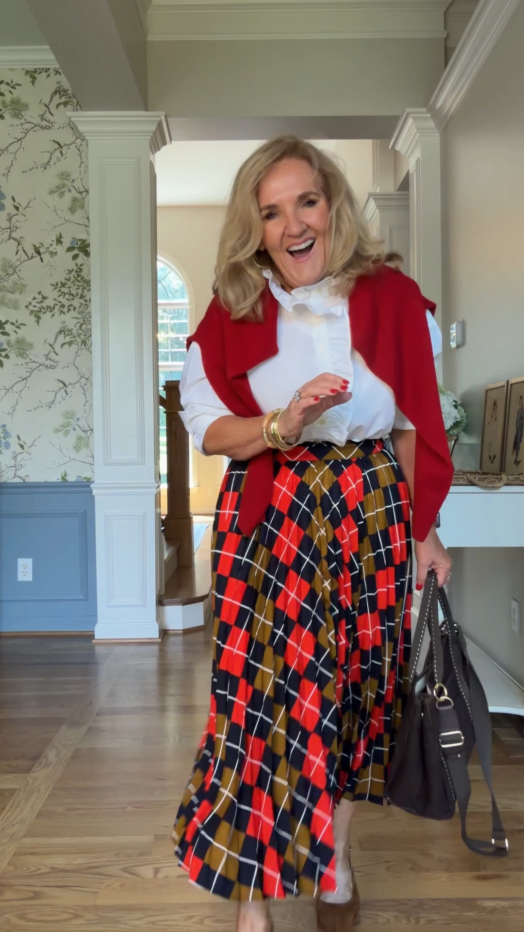 Checked dress size medium 
Argyle skirt small
White blouse med (I do think the small would be better)
Cashmere sweater med 
Blue blouse med 
Jeans 29
Blazer 10 petite 
Oversized polo medium 
Walmart flats tts

#LTKOver40 #LTKootd #LTKWorkwear