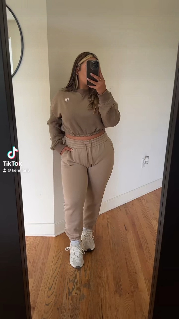 Neutral lounge + my Stanley that’s also part of my fits these days 🫶🏼

Sweatshirt is from Amazon @_chyrii - Obsessed with color, quality & fit! 30% off w/code: G3CRD8M 
Joggers are from @got2bglamofficial last season


__ 
#ootd #loungewear #casualoutfit #falllooks #falloutfits #fallstyle #neutralstyle #amazonfashion #amazonfinds #stanley #airportstyle #airportoutfit

#LTKSeasonal #LTKstyletip