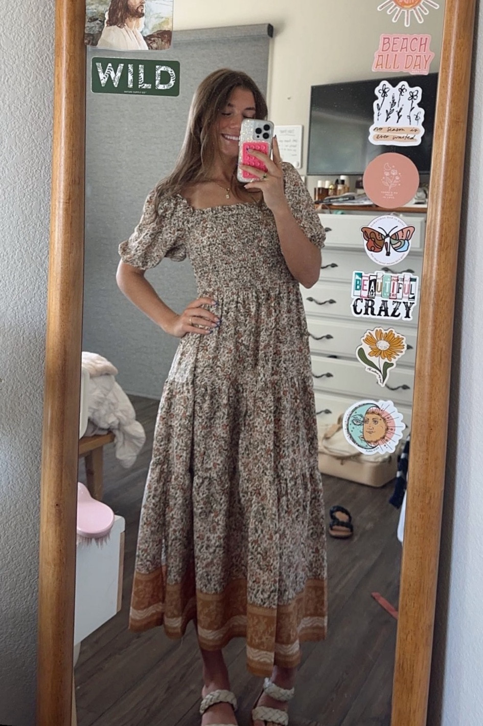 dress is size small!