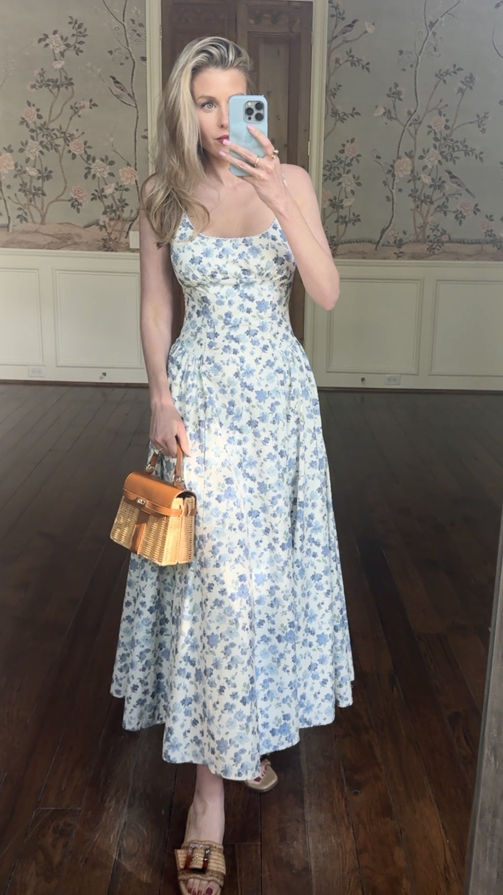 Love this gorgeous floral  Abercrombie maxi! Built in bra too. I’m 5’7 wearing a size xsmall tall 

#LTKMothersDay #LTKmomlife #LTKTall