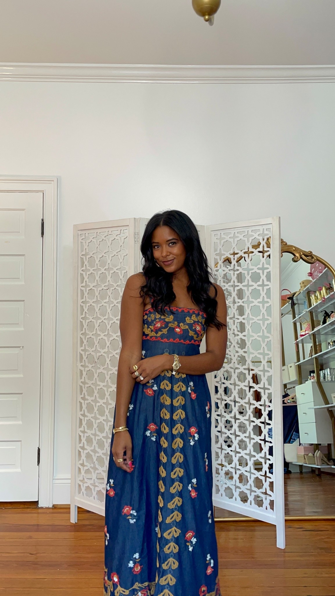 Elizabeth James The Label, denim dress, denim fashion, fall outfit inspo, fall staple dress, chic denim dress, maxi dress

#LTKSeasonal #LTKStyleTip #LTKWorkwear