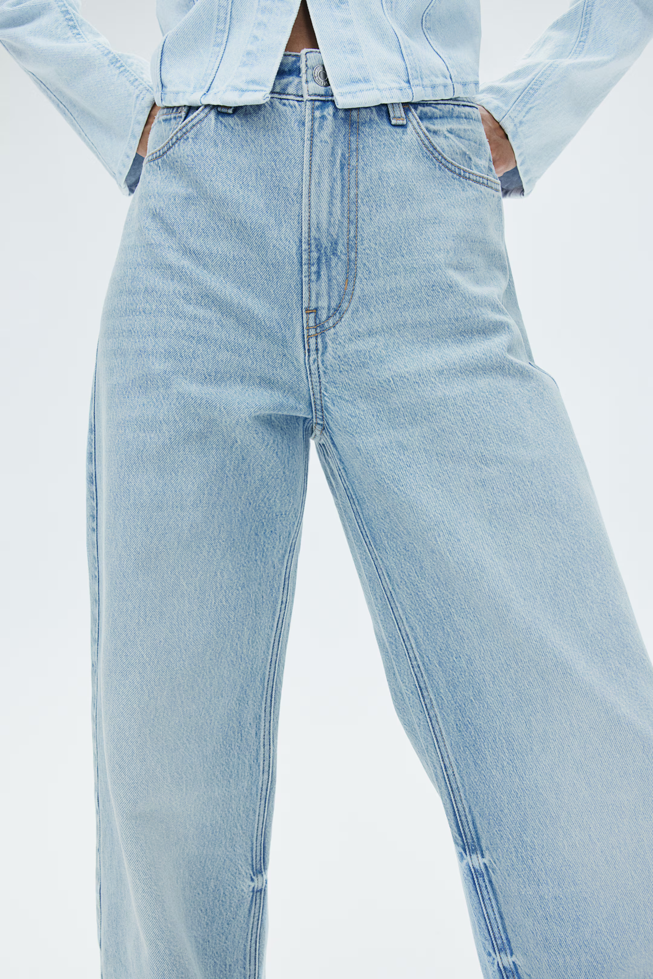 Wide Ultra High Jeans | H&M (UK, MY, IN, SG, PH, TW, HK)