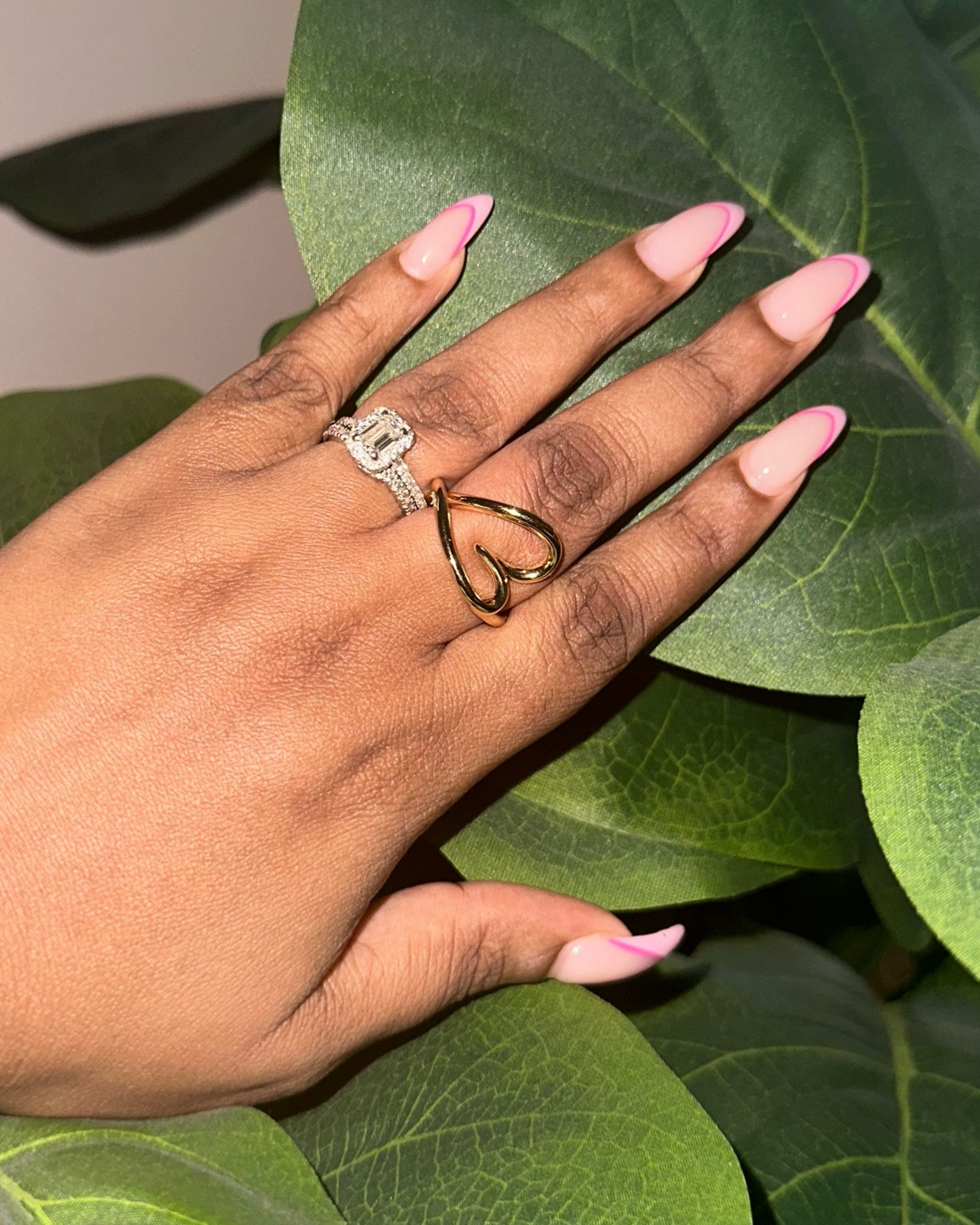 Pandora Heart Ring

#LTKJewelry
#Goldjewelry

#LTKStyleTip