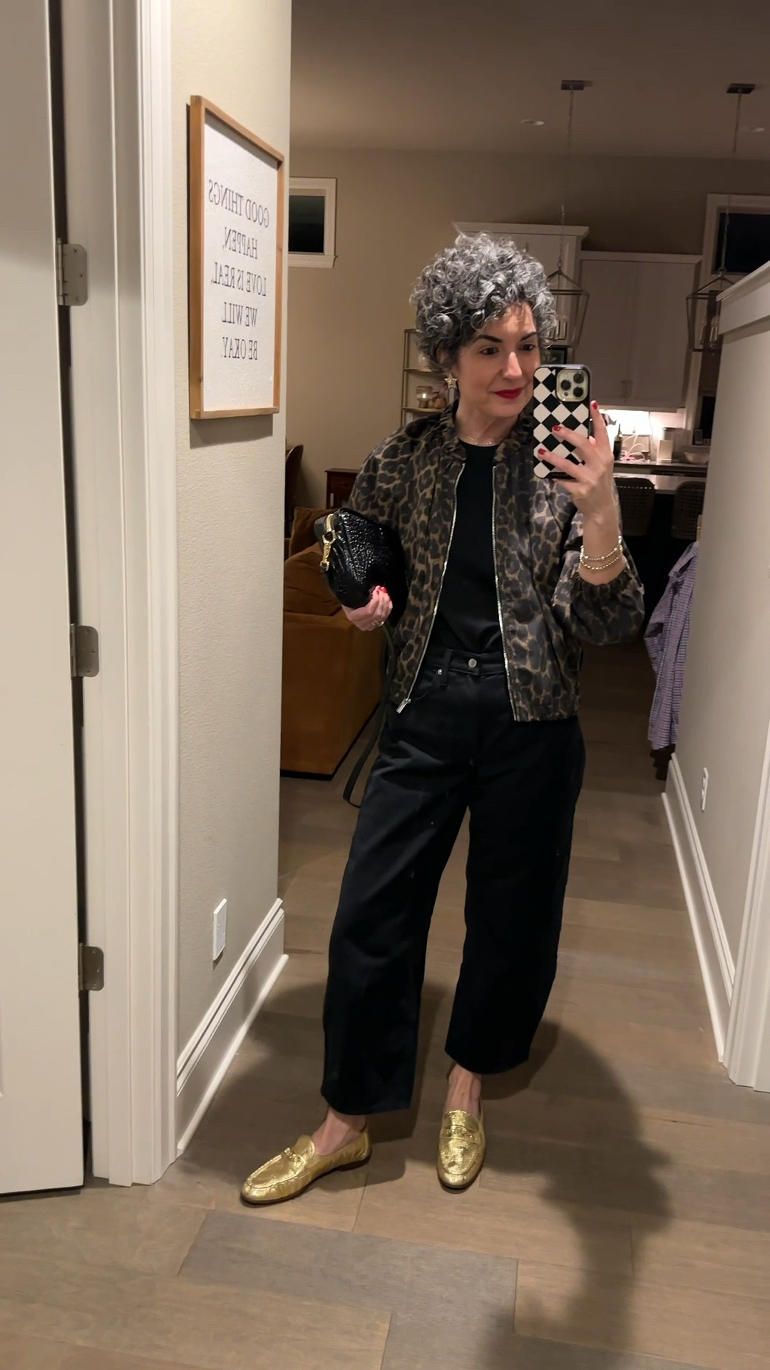 Valentine’s Day OOTD - wearing a small in jacket, 4 in jeans and 9.5 in shoes

#LTKootd