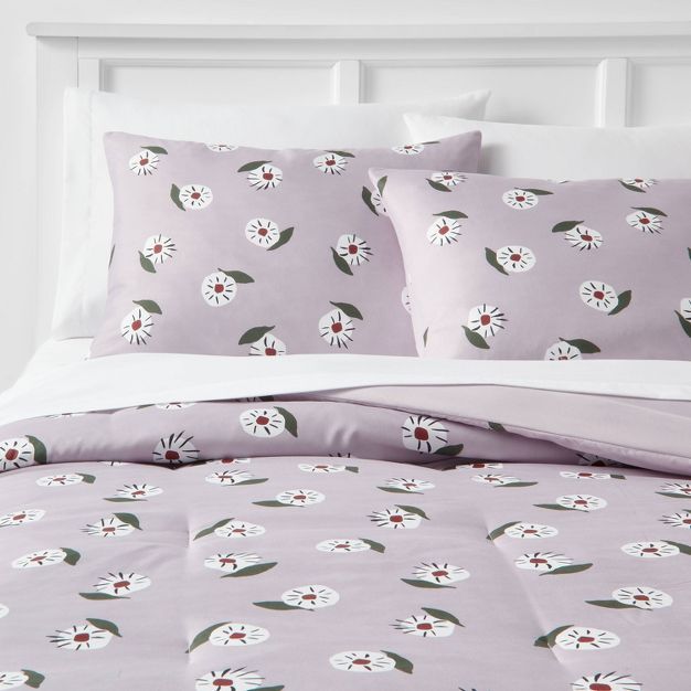 Daisy Print Microfiber Reversible Comforter & Sheet Set Light Purple - Room Essentials™ | Target