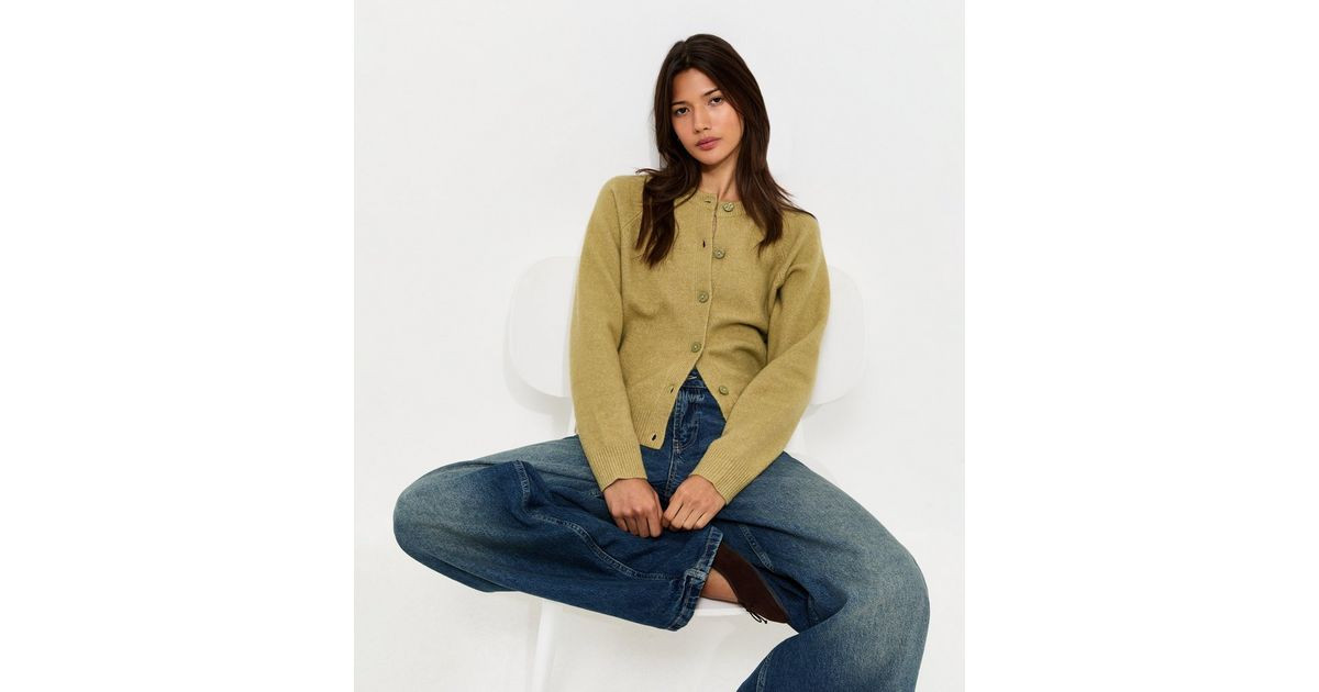 Women's Light Green Knitted Button up Raglan Cardigan New Look | New Look (UK)