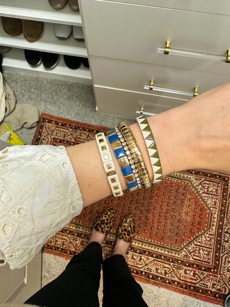 Neutral stack 

#braceletstack #bracelets #goldjewelry 

#LTKunder50