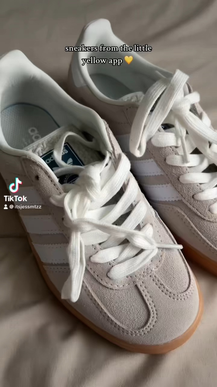 Adiddas Gazelle luxury on a budget

#LTKFindsUnder50 #LTKFallSale #LTKSaleAlert