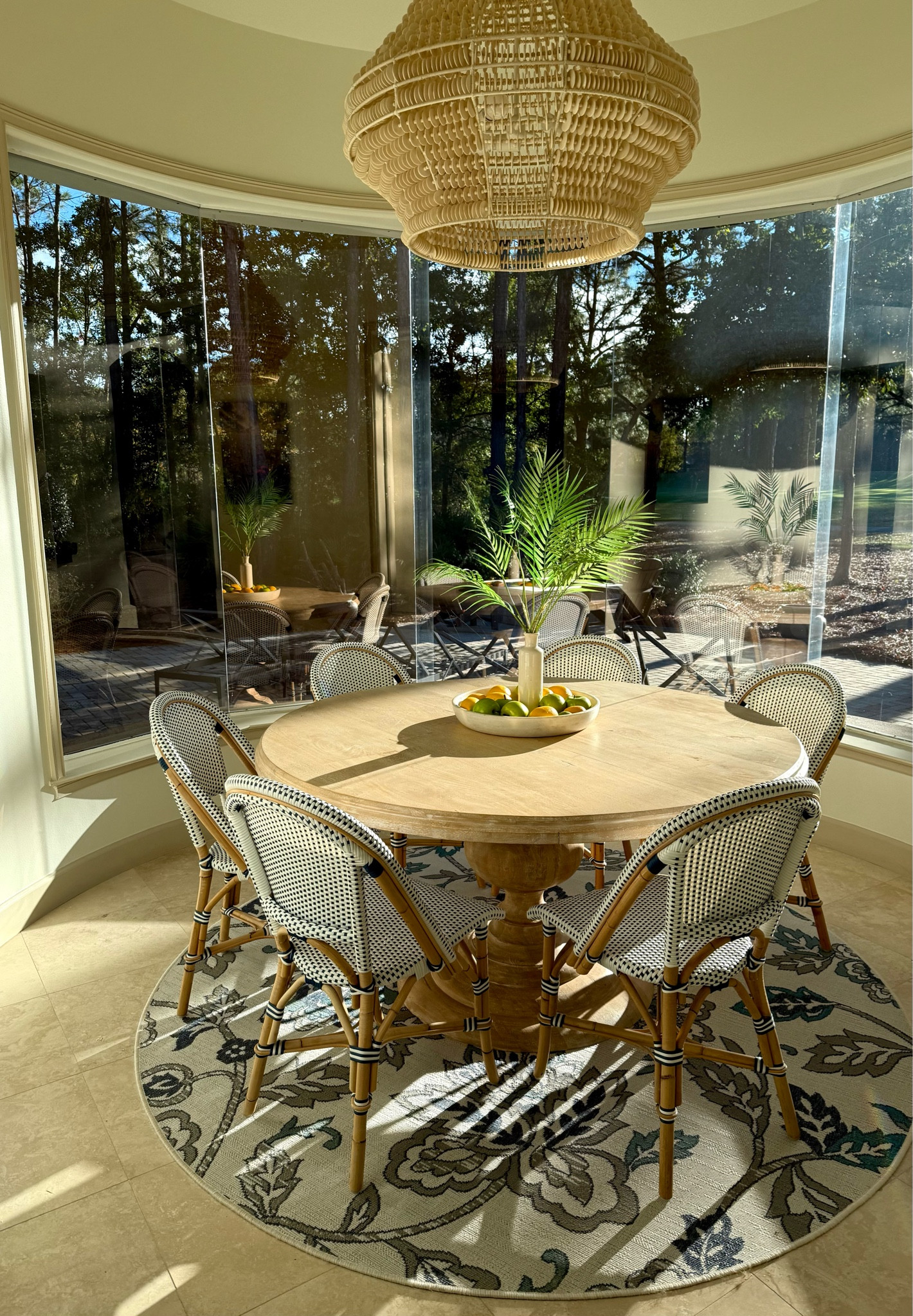 In the daylight ☀️


Serena and lily 
Kitchen table
Wooden table
Round table
Rattan chairs
Blue and white rattan chairs
Blue chairs
White chains
Kitchen chairs
Kitchen table chairs
Serena and lily chairs
Serena and lily chandelier
Chandelier
Wooden chandelier
Wood bead chandelier
Floral rug
Blue rug
Blue floral rug
Blue and white rug
Kitchen decor
Kitchen table
Dining table
Beach house decor
Beach decor
Coastal style
Coastal grandmother style
Preppy style
Preppy decor
Coastal decor

#LTKHome #LTKCyberWeek