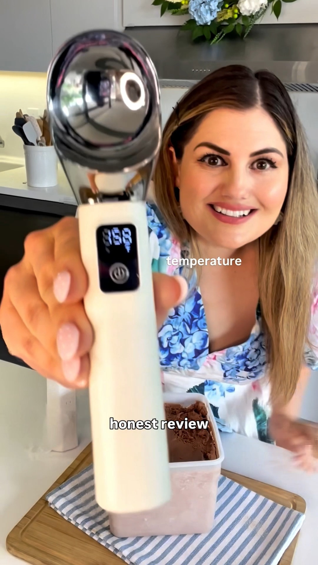Heated & Rechargeable ice cream scoop from Amazon! 🩷. Amazon finds. Kitchen gadgets amazin mist haves

#LTKfoodie #LTKSeasonal