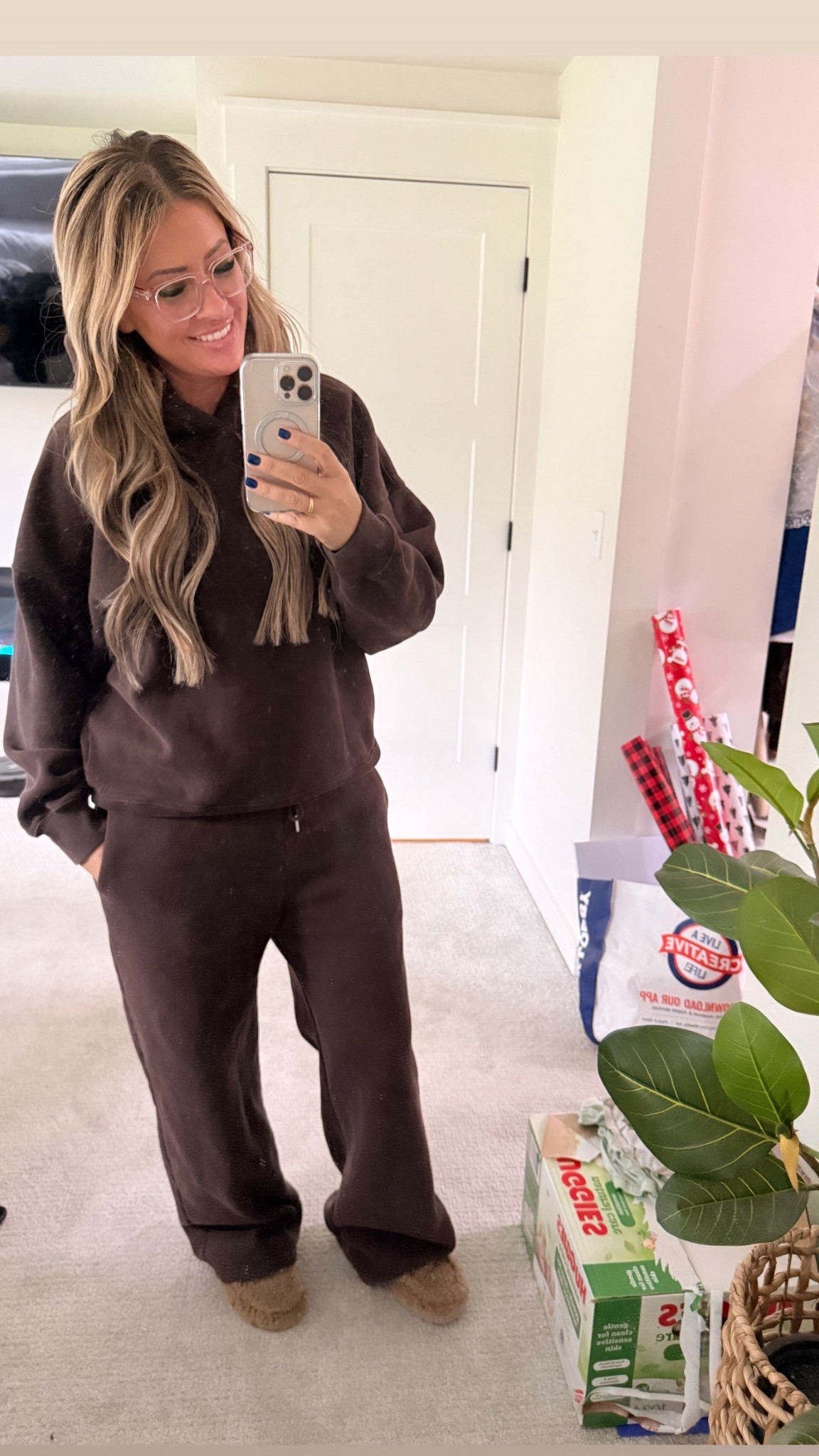 Weekend Lounge Outfit 🤎

#LTKOver40 #LTKmomlife #LTKootd