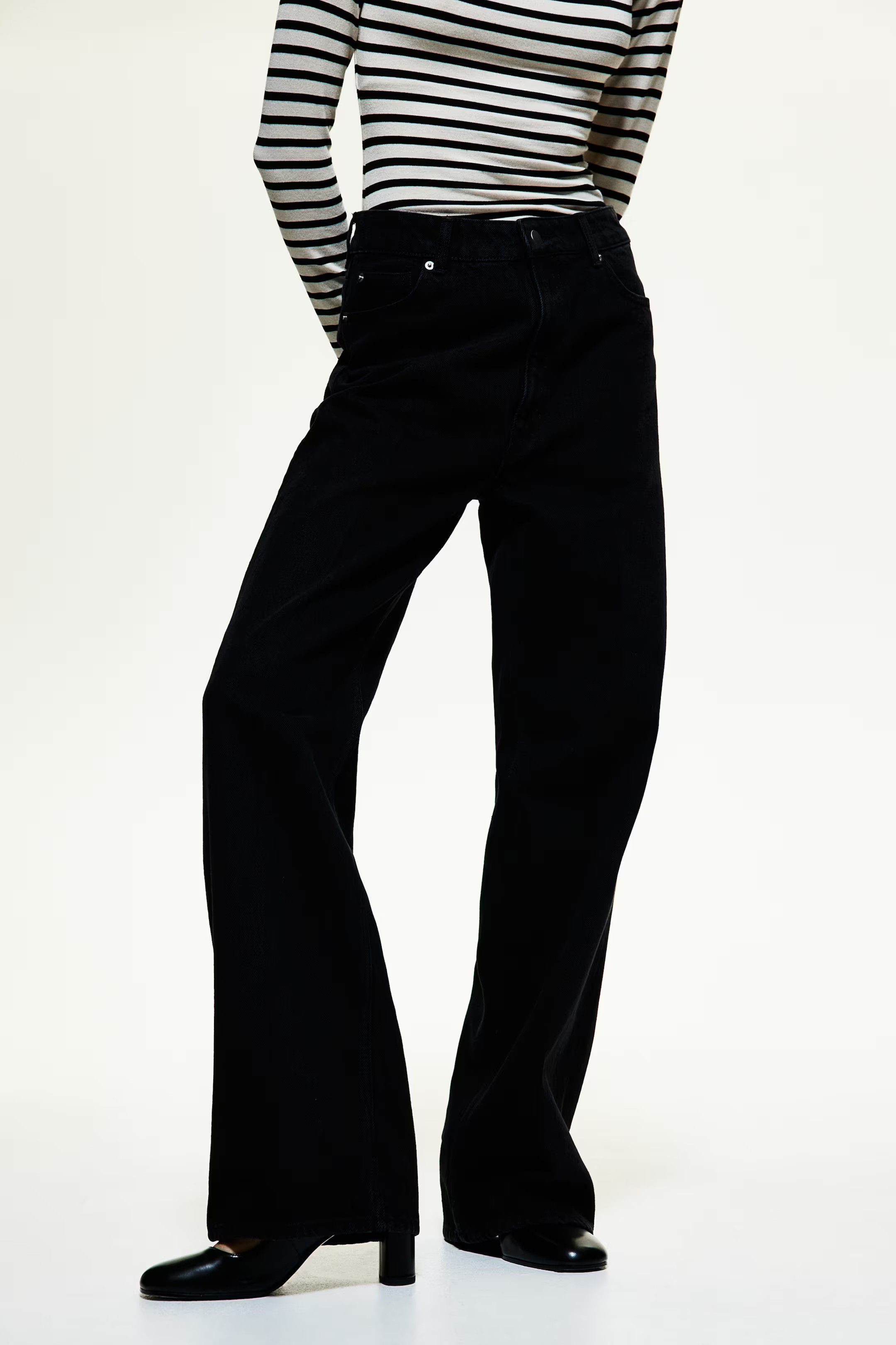 Creased Jeans - Regular waist - Long - Black - Ladies | H&M US | H&M (US + CA)