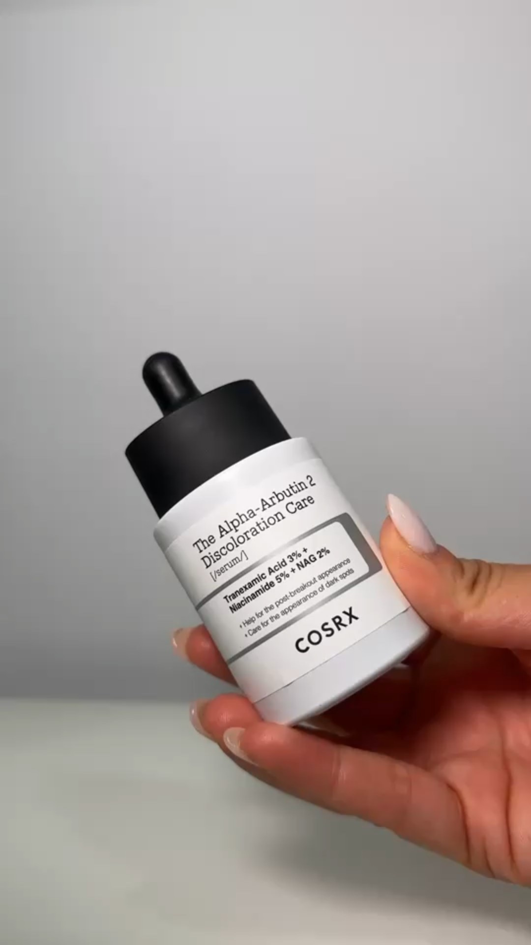Because of CosrX Aphla Arbutin Discoloration Serum, I can say bye-bye dark spots! 
⠀⠀⠀⠀⠀⠀⠀⠀⠀
With key ingredients like: 
⠀⠀⠀⠀⠀⠀⠀⠀⠀
💛 Vitamin C – A potent antioxidant that brightens, boosts collagen, and fades hyperpigmentation for a radiant skin glow.
⠀⠀⠀⠀⠀⠀⠀⠀⠀
💙 Niacinamide (Vitamin B3) – Reduces melanin transfer, minimizes dark spots, and strengthens the skin barrier for hydrated skin that looks even and smooth.
⠀⠀⠀⠀⠀⠀⠀⠀⠀
⚪ Tranexamic Acid – A rising star in dark spot solutions, this ingredient inhibits melanin production and reduces stubborn discoloration.
⠀⠀⠀⠀⠀⠀⠀⠀⠀
🍋 Licorice Root Extract – A natural brightener that reduces redness and discoloration, making it perfect for sensitive skin.
⠀⠀⠀⠀⠀⠀⠀⠀⠀
✨ Retinol – Speeds up cell turnover, fading pigmentation and promoting smooth, youthful skin over time!
⠀⠀⠀⠀⠀⠀⠀⠀⠀
I’m glad I gave this serum a try, and now it is my go-to! Which is your go-to product lately? Let me know in the comments! 👇 
gifted by COSRX 
⠀⠀⠀⠀⠀⠀⠀⠀⠀
@cosrx_official #cosrx #ulta #YouthfulGlowTips #pigmentationsolutions #DarkSpotSolutions #GlowingSkinSecrets #SkinCareJourney #GlowUpTips #BeautySecrets #HydratedSkin #SkinConfidence

#LTKBeauty #LTKWatchNow #LTKFindsUnder50