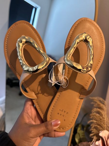 Super cute summer sandals! This pair is super reminiscent of a much more costly option so if you’re looking for a great sandal at a 1/4 of the price this is the pair for you! 

#LTKstyletip #LTKshoecrush #LTKfindsunder50