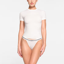 T-SHIRT | SKIMS (US)