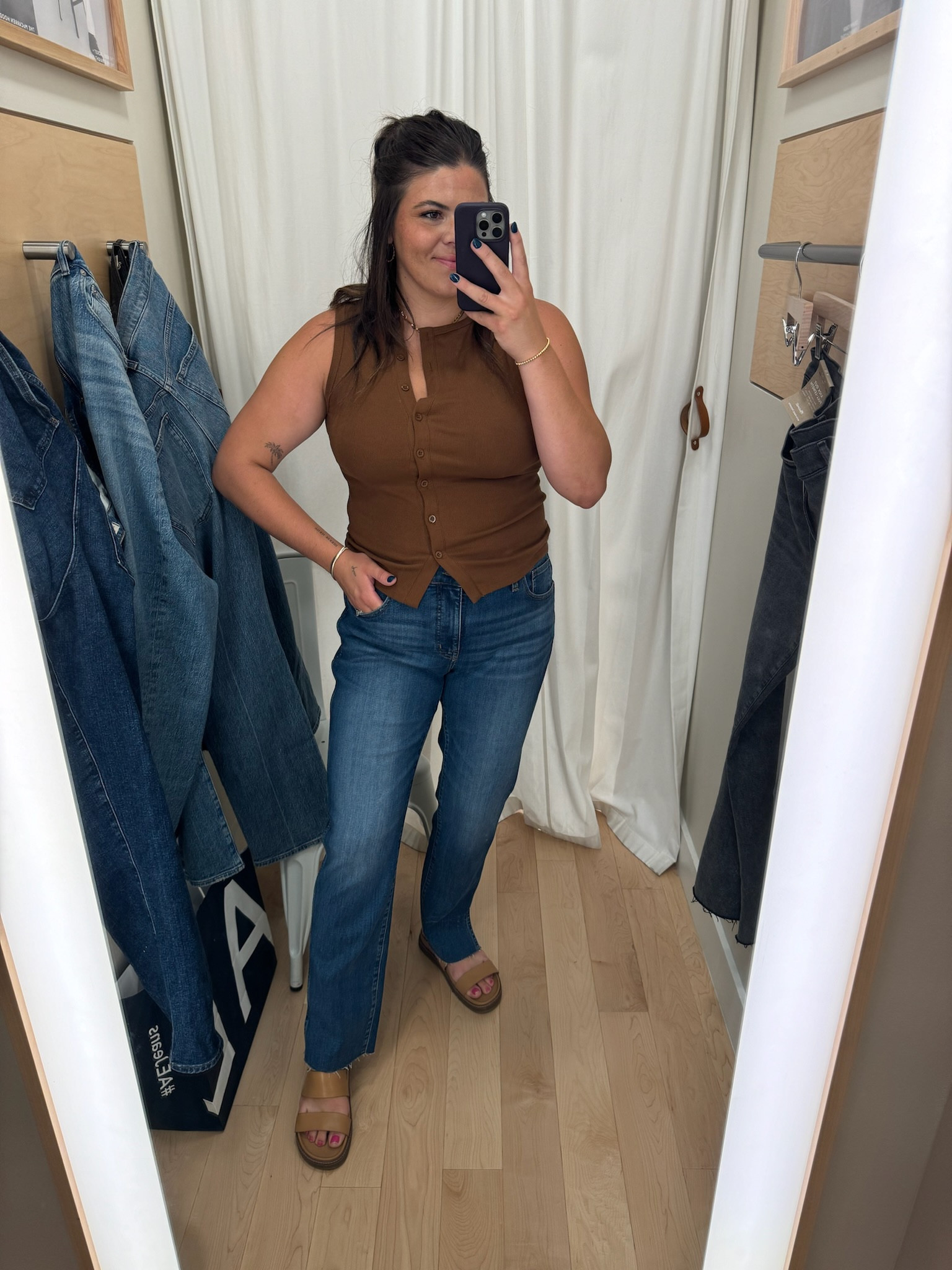 Elevate your everyday style with Madewell jeans! ✨ From effortless fits to classic denim, these are my go-to for any occasion. Shop your perfect pair now! #MadewellDenim #WardrobeEssentials #DenimGoals

#LTKFallSale #LTKMidsize #LTKStyleTip