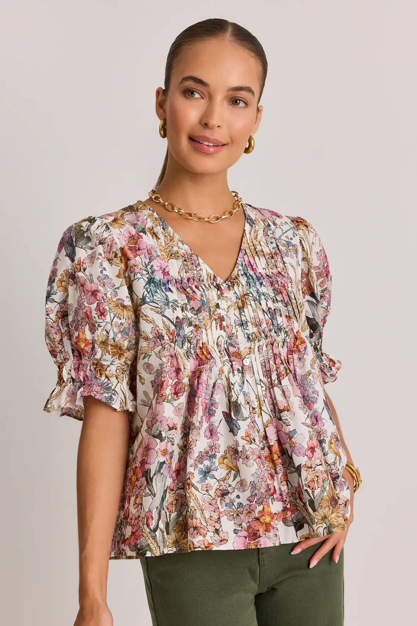 Mallory White Floral Pleated Top | Avara
