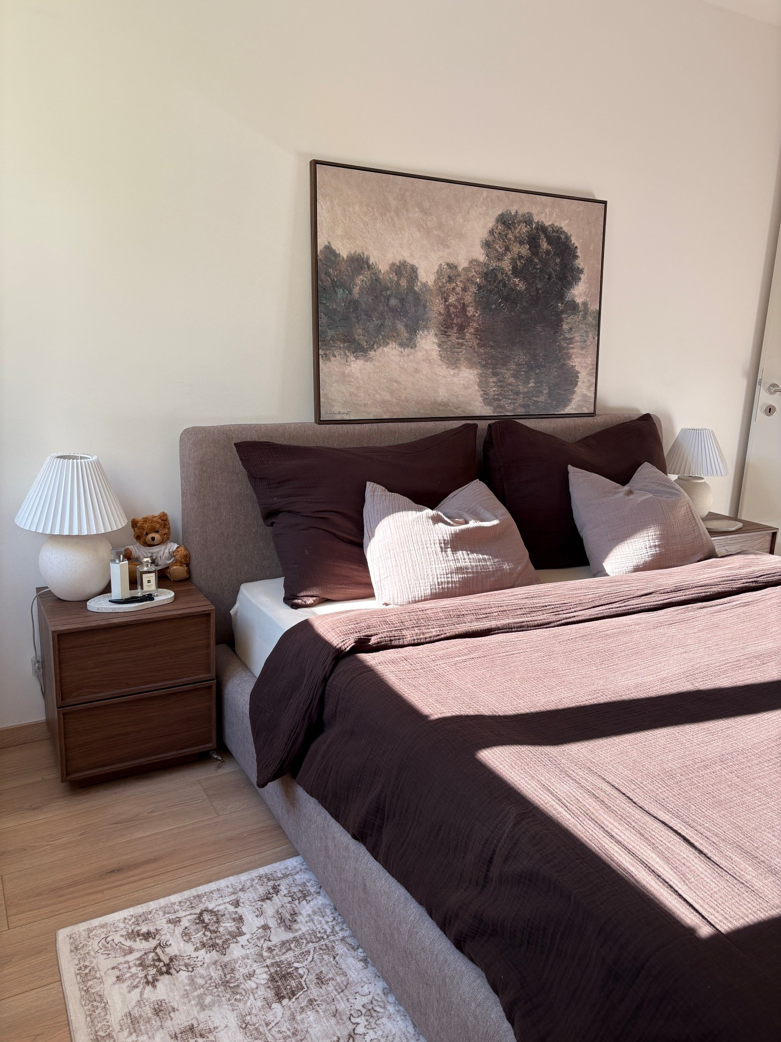 Home inspo 🤍 #homefinds #bedroom 

#LTKdayinmylife #LTKFindsUnder100 #LTKHome