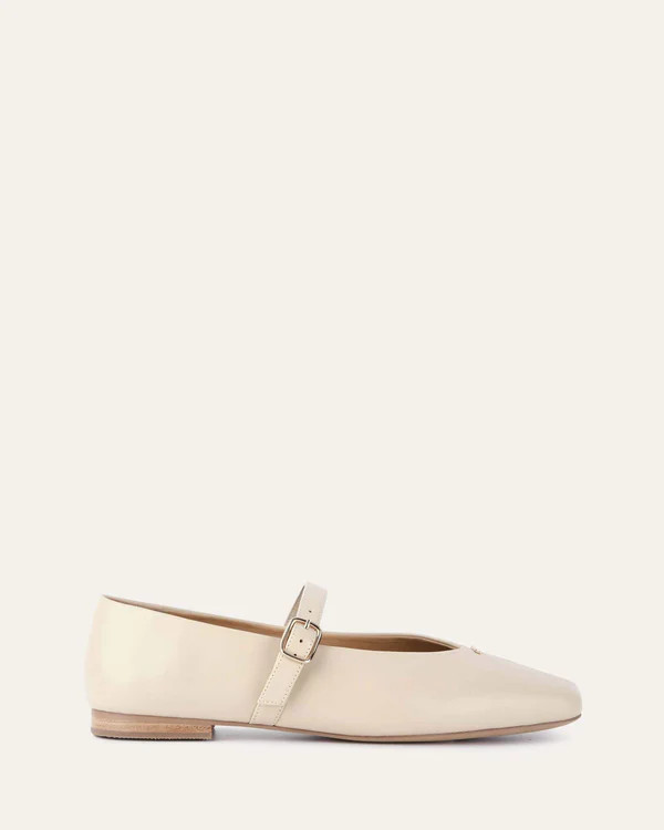 APRIL CASUAL FLATS SAND LEATHER | Jo Mercer (AU)