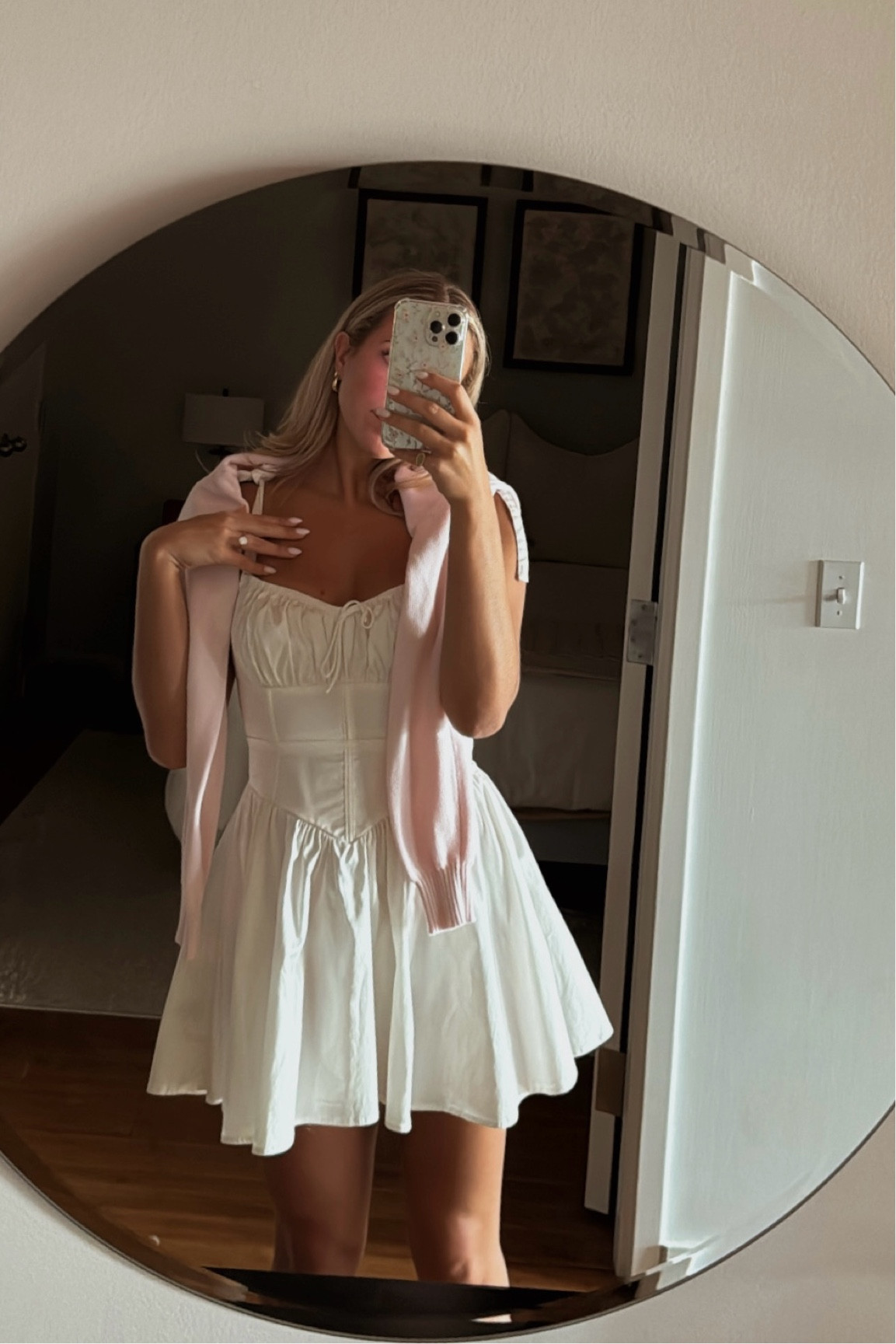 White mini dress 🌸

#LTKBeauty #LTKStyleTip #LTKWedding