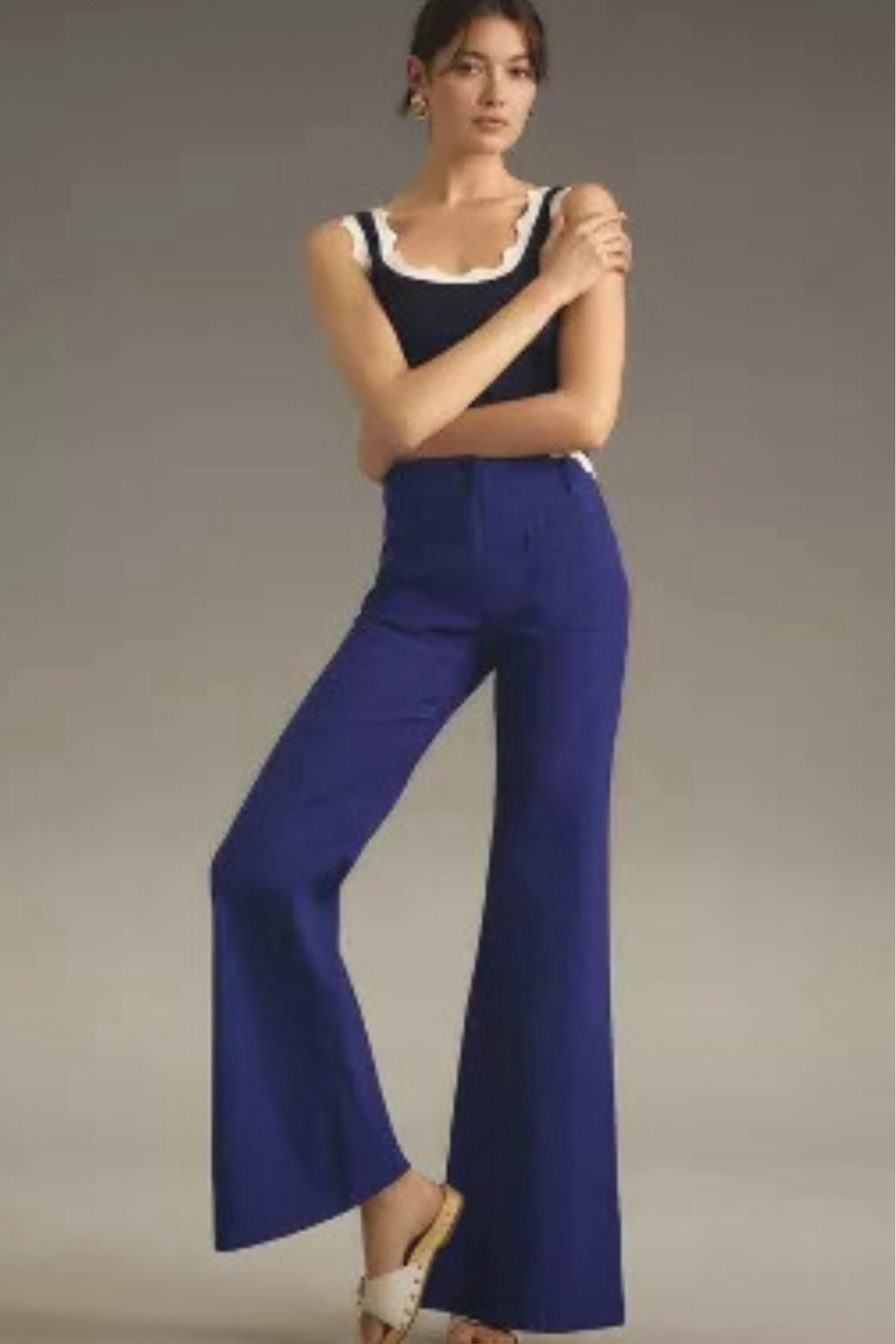 Junie is the flare leg version of Colette, best for bottom curvy and hourglass gals!

#hocsummer #coolsummer #lightsummer #truesummer #softsummer #pastelsummer #darksummer #brownsummer #sweetpeasummer #summerpalette #summerfinds

#LTKStyleTip #LTKBacktoSchool #LTKSeasonal